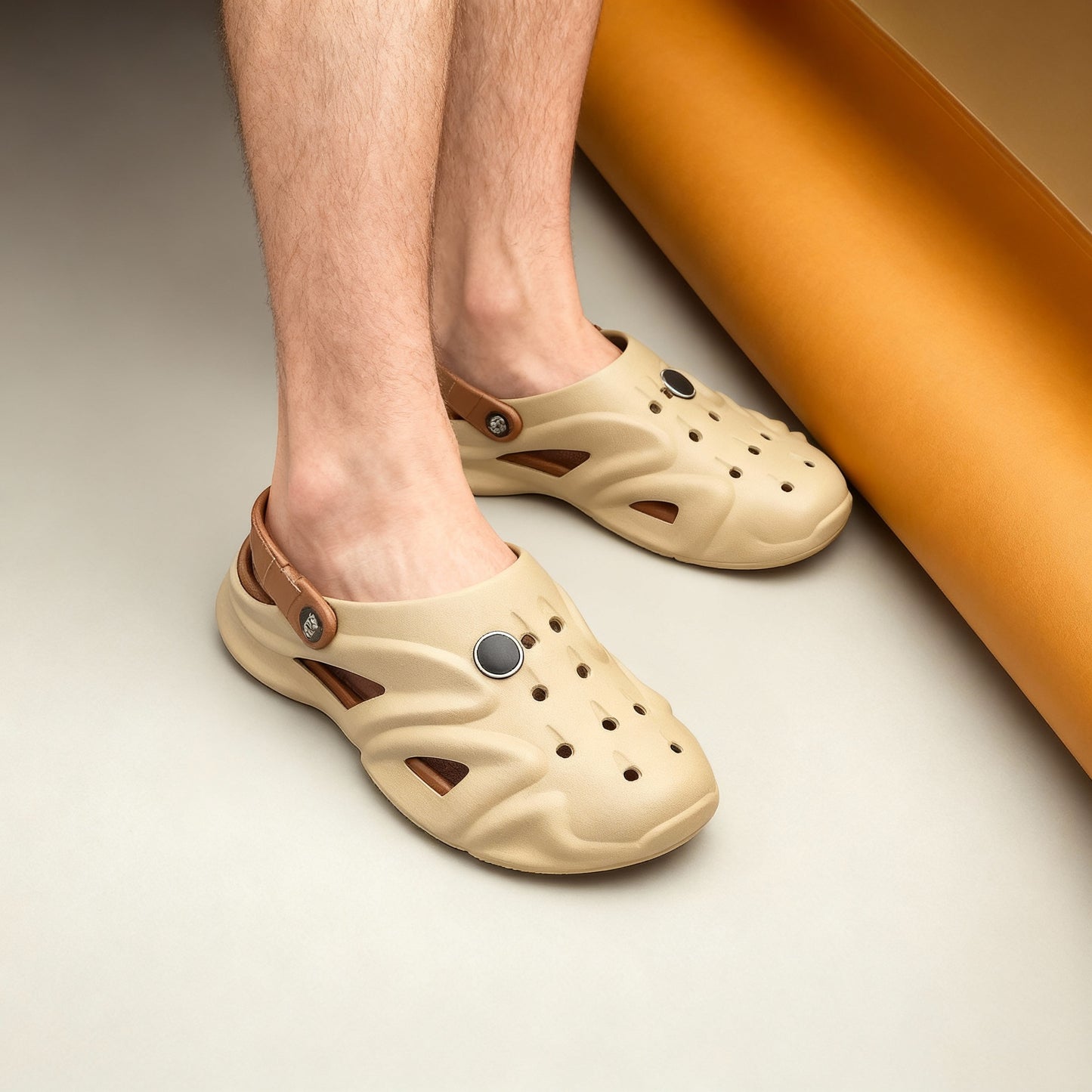 Stylish Lightweight Dailywear Casual Crocs Sandals For Men