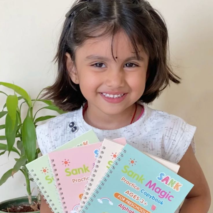 ✨ Magic Practice Copybook ✍️  (4 BOOKS,1 PEN,1 GRIP,10 REFILL)