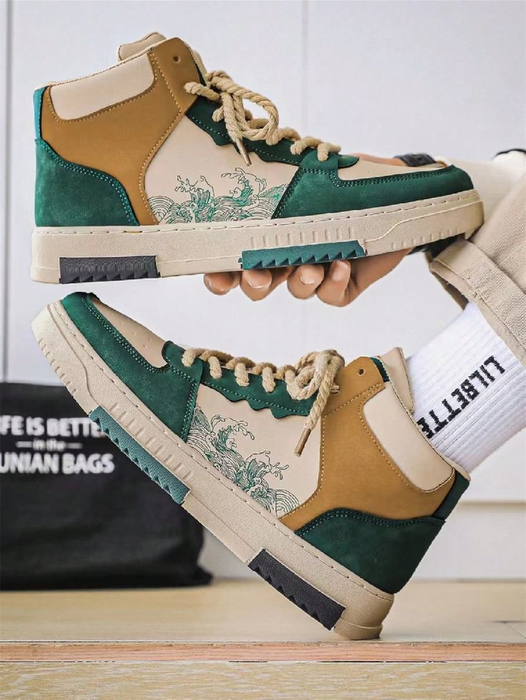 New Men's Stylish Casual Sports Flat Sneakers